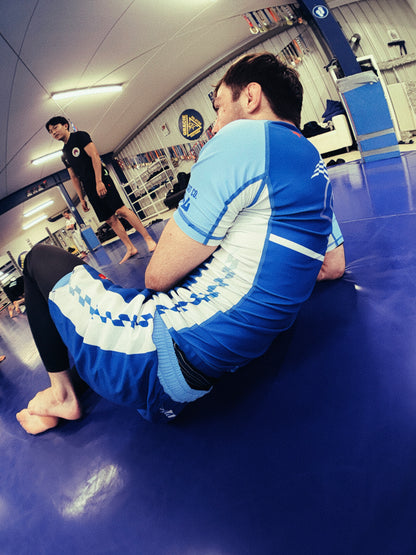 VICTORY DRIFT RASHGUARD