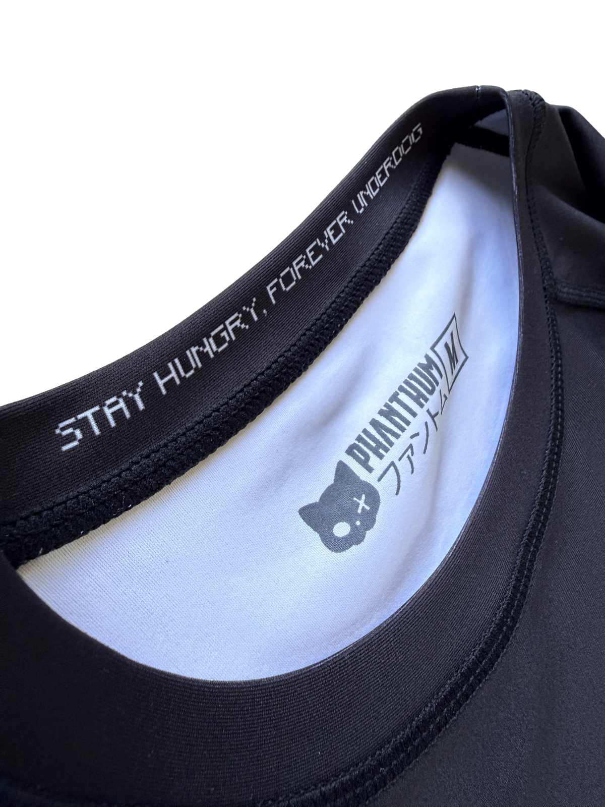 MANTA BLACK BASIC SHORTS